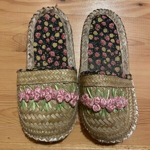 Handwoven slippers from Puerto Rico.